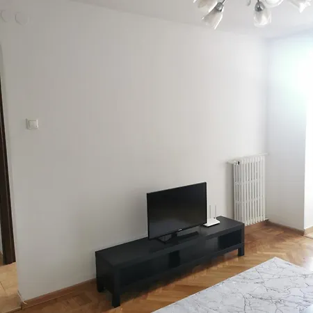 Lc Center Amzei Appartement *